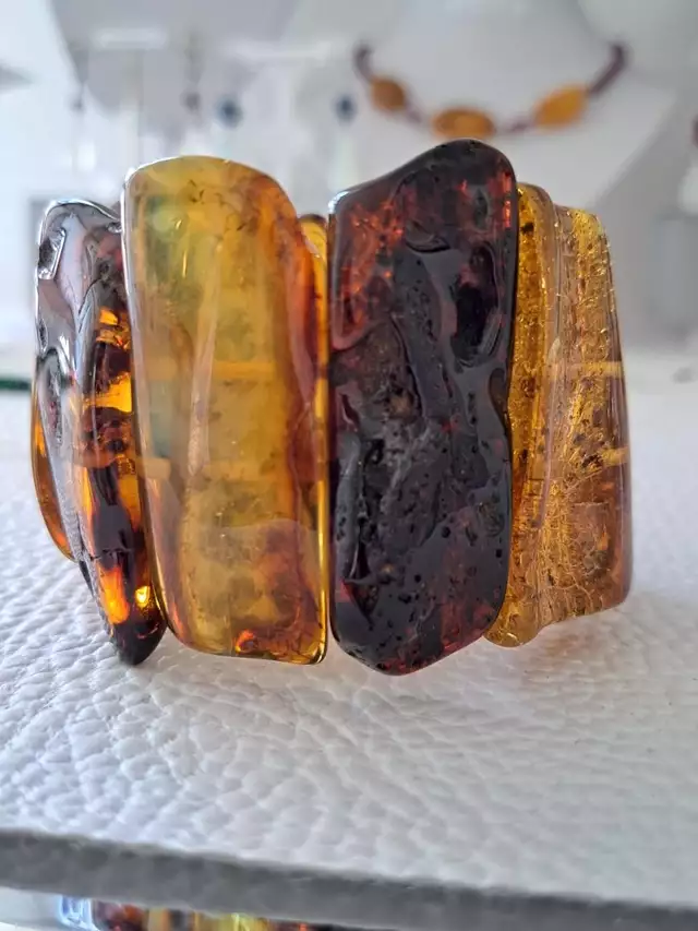 Bracelet manchette Ambre Baltique